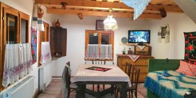 Casa Bunicii Toplița - foto 2
