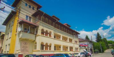 Hotel Turist Pucioasa - foto 3