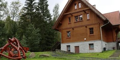 Chata nad potokiem Czerwień Przesieka - foto 3