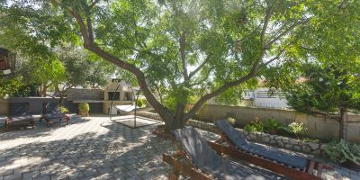 Apartments Lovely Courtyard Vir - foto 4