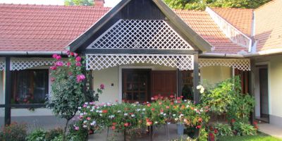 Iskolakert Apartman Sárospatak - foto 4