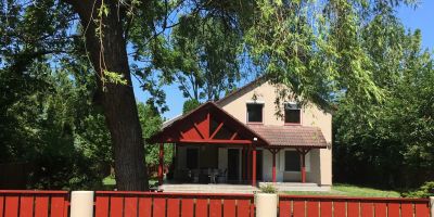 Tieff Apartmanház Balatonszárszó - foto 3