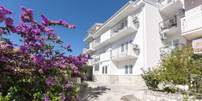 Apartments and Rooms Nikola Omis - foto 3