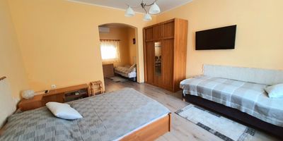 Apartman s klimatizací pro 4 os. se 2 ložnicemi na přízemí - Mini Apartman Mohács, foto 1