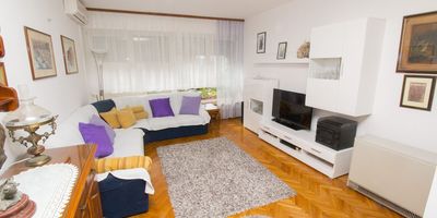 Apartman s klimatizací pro 4 os. s 1 ložnicí A-16497-a - Apartments With Parking Space Omiš - 16497, foto 1