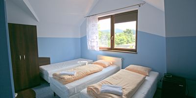Pokoj pro 2 os. (s možností přistýlky) - Pensjonat Lew Jaskiniowy Stronie Śląskie, foto 1