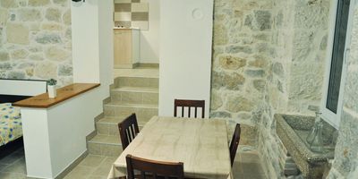 Apartman s klimatizací s terasou pro 4 os. s 1 ložnicí AS-15006-a - Apartments By The Sea Veli Rat, Dugi Otok - 15006 Veli Rat, foto 2