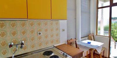 Apartman s terasou s manželskou postelí s 1 ložnicí A-17881-a - Apartments With Parking Space Palit, Rab - 17881 Palit, foto 2