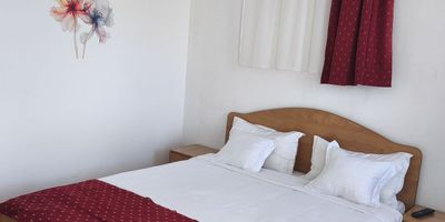 Pokoj s balkónem s manželskou postelí - Pensiunea Corina Băile 1 Mai, foto 1