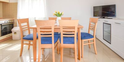 Apartman pro 4 os. se 2 ložnicemi - Apartment Jadranka Biograd, foto 2