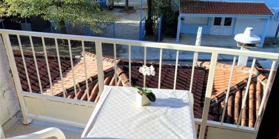 Apartman s balkónem s klimatizací pro 4 os. se 2 ložnicemi - Apartments Roni Crikvenica, foto 1