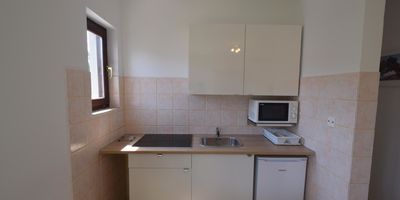 Apartman pro 5 os. se 3 ložnicemi - Apartments Vera Malinska, foto 2