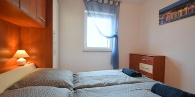 Apartman pro 4 os. se 2 ložnicemi - Apartment Adlitika Malinska, foto 2