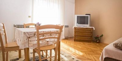 Apartman s klimatizací s terasou pro 3 os. s 1 ložnicí A-22527-a - Apartments With Parking Space Rovinj - 22527, foto 2