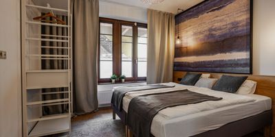 Superior Lux Apartman pro 6 os. se 3 ložnicemi - Agora Apartman Pécs, foto 1
