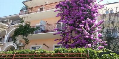 Apartman s klimatizací s balkónem pro 8 os. se 3 ložnicemi A-24071-a - Apartments With Parking Space Makarska - 24071, foto 1