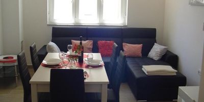 Apartman s klimatizací s terasou pro 4 os. se 2 ložnicemi A-24791-a - Apartments By The Sea Turanj, Biograd - 24791 Turanj, foto 2