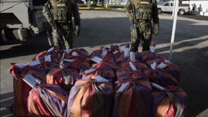 Przejęli prawie tonę narkotyków 