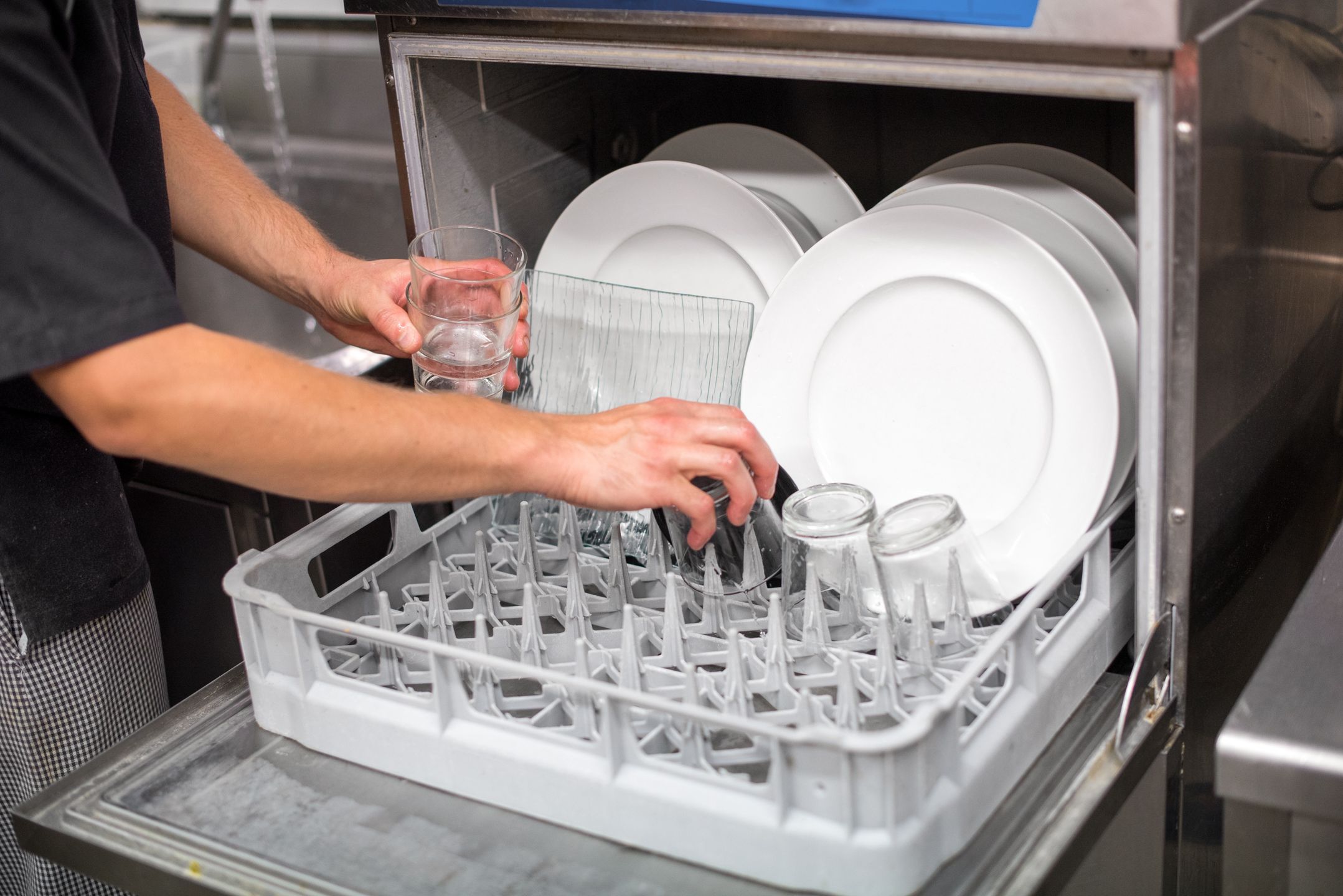 Decoding the mystery of cloudy dishware hard water, improper cycles