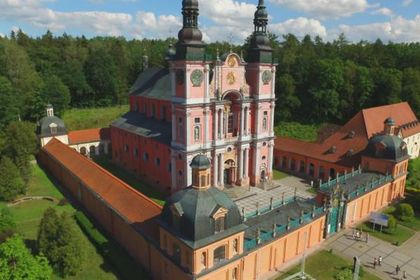 Sanktuarium Maryjne w Świętej Lipce