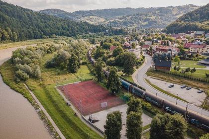 Kompleks Boisk Sportowych Radwanów w Piwnicznej-Zdroju