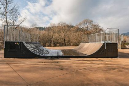 Skatepark w parku sportowo-rekreacyjnym Czarny Potok