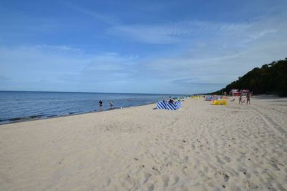 Plaża i kąpielisko w Łukęcinie