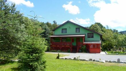 Pokoje Gościnne Pod Sosnami (1)