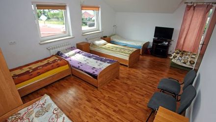 Pokoje Pracownicze Lazur (1)