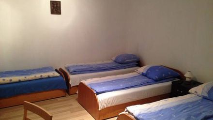 NOCLEGI - Kajetany, Rolna 145 (1)