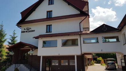Dom Wczasowy Ela (1)