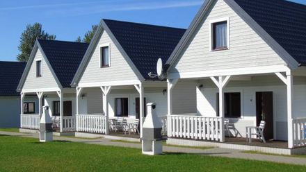 Domki Letniskowe GRYF (1)