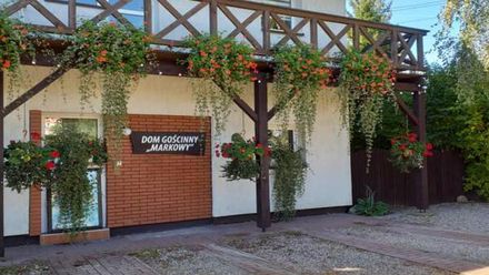 Apartamenty Gościnne Markowy (1)
