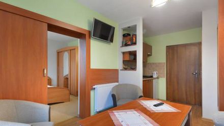 Dom Wypoczynkowy Etna (1)