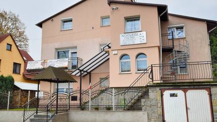 Pokoje przy Alei (1)