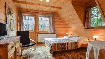 POKOJE i APARTAMENTY REGIONALNE (1)