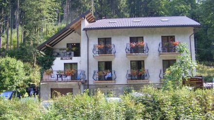 Gospodarstwo Agroturystyczne Watra (1)