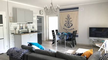 Dom Żeglarski w Zalesiu (1)