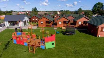 Wicie Domki na Polanie (1)