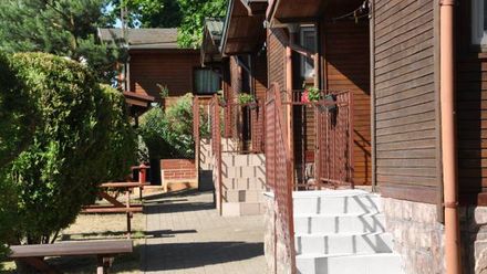 OŚRODEK WCZASOWY (1)