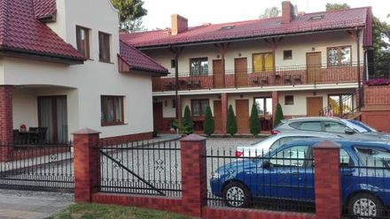Dom Gościnny JAŚMIN (1)
