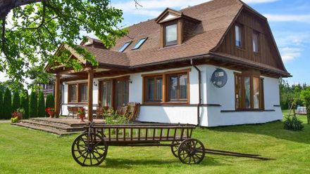 "Raj pod Jabłonią" (1)