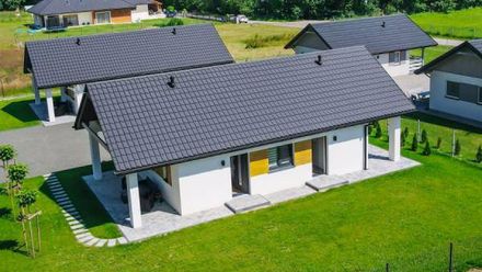 Domki Letniskowe Pod Skarpą (1)