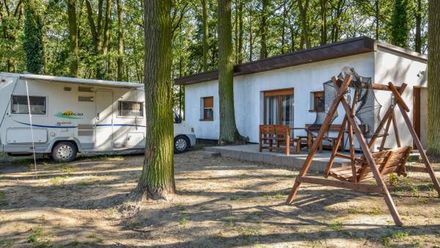 Noclegi pod dębami (1)