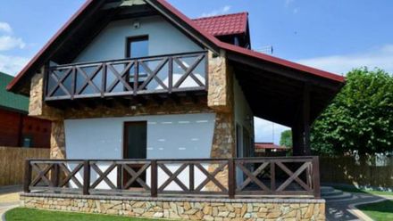 Domki Letniskowe (1)