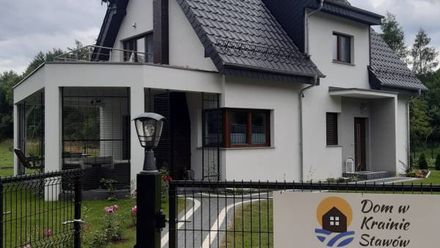 Dom w Krainie Stawów (1)