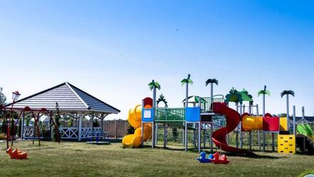 Osada Pod Dinozaurami (1)