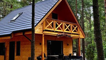 Wpadnij do lasu , domki nad jeziorem (1)