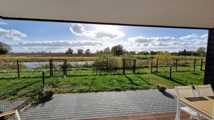 Apartament Deluxe 2-pokojowy z ogródkiem (1)