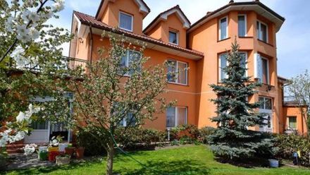 Kwatery Prywatne Saturn (1)